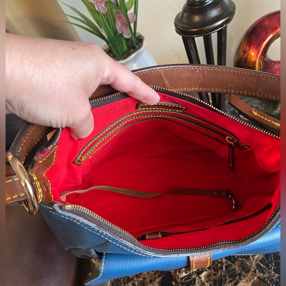 Dooney & Bourke - EUC-Samba Denim Blue Pebbled Leather Logo Lock Hobo Bag - Picture 4 of 11